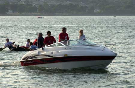 Mumbles raft race007