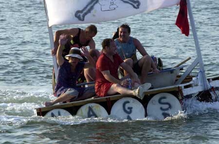 Mumbles raft race008
