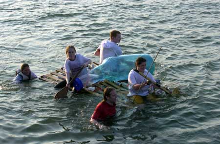 Mumbles raft race010