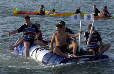 Mumbles raft race013