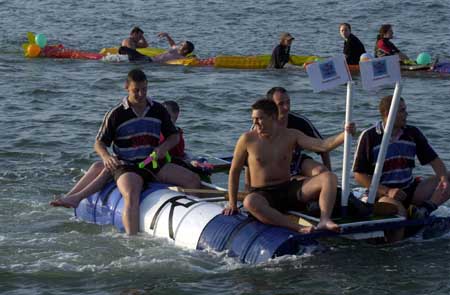 Mumbles raft race045