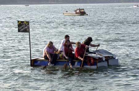 Mumbles raft race046