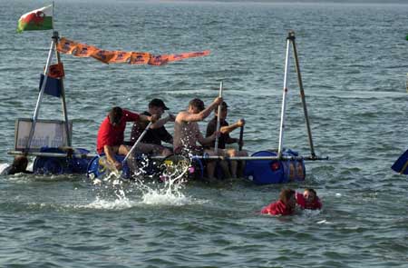 Mumbles raft race053