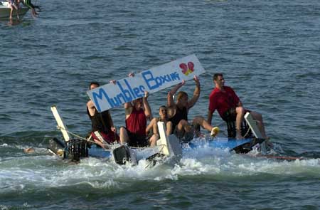 Mumbles raft race078