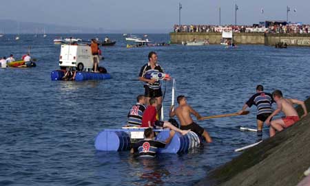 Mumbles raft race104
