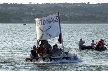 Mumbles raft race110