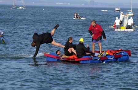 Mumbles raft race123