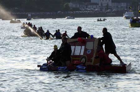 Mumbles raft race127