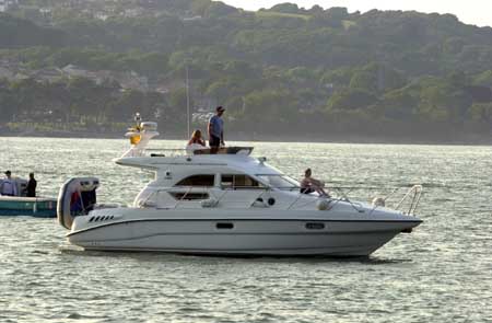 Mumbles raft race130