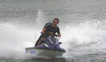 raft race mumbles (11)